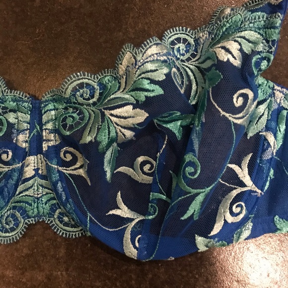 SET of Soma Wired Bras Sz 34 C - Picture 2 of 5